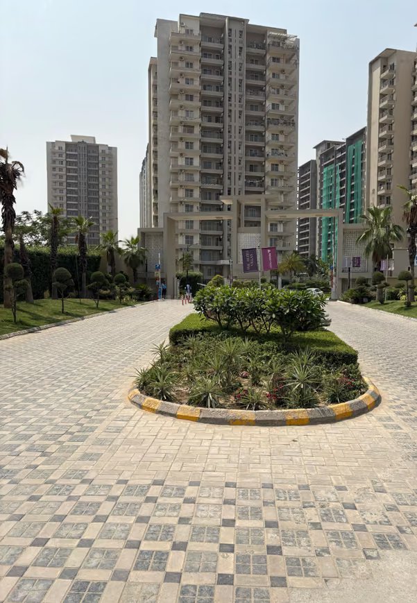 5 BHK Villa By Assotech Limited