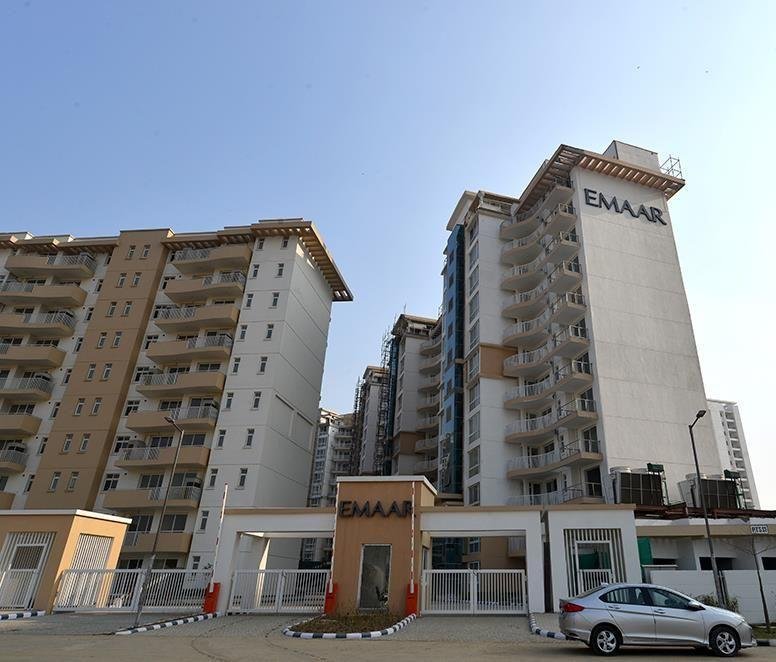 5 BHK Penthouse By Emaar India